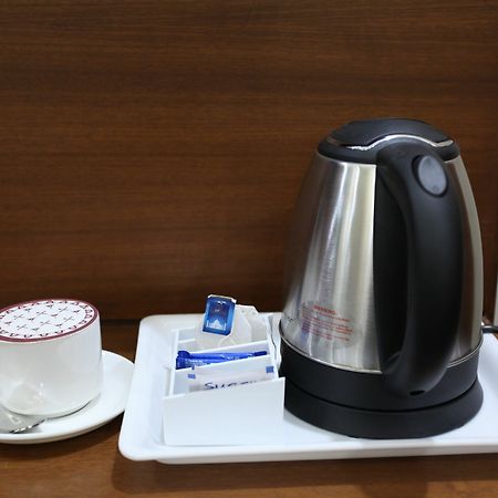Hotel H.C Grand New Delhi Eksteriør billede